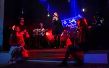Cafe Cooltura Cześć tu święta – Relacja z Wieczoru Pełnego Magii 69